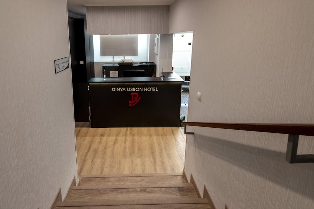 Dinya Lisbon Hotel Luaran gambar